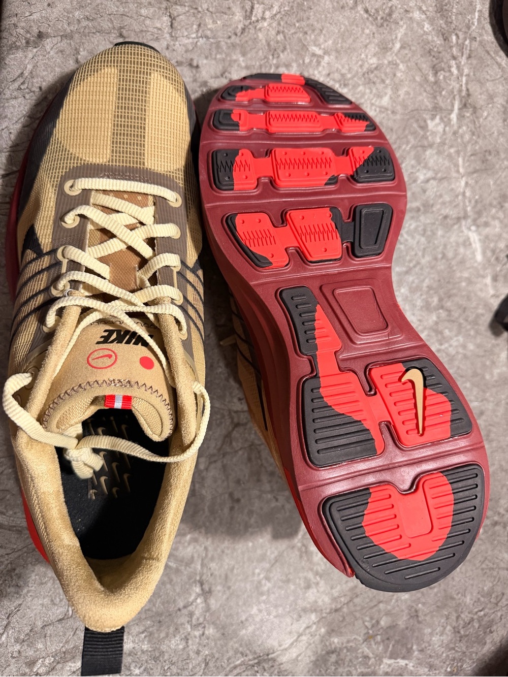 Nike Men’s Athletic Shoes in Tan and Red